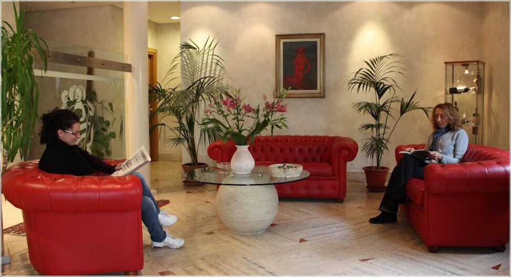 

Milano - Montalcino - Hotel Ghibellino