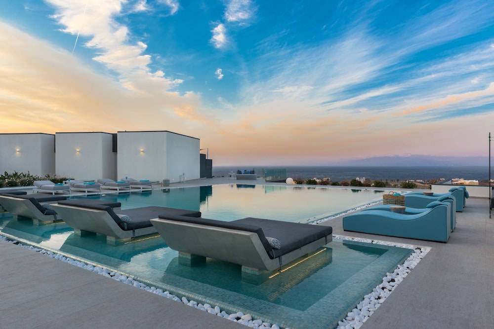 

Genova - Santorini, Isole Greche - Myst Boutique Hotel