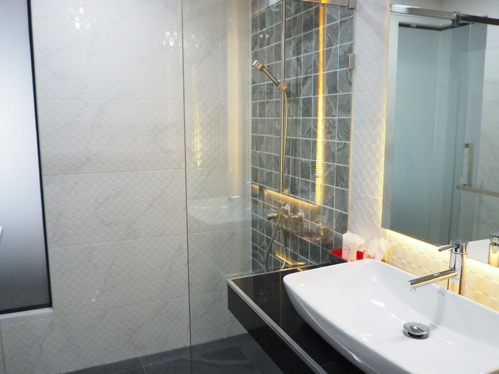 

Venezia - Bangrak Beach - Koh Samui - Samui City Hotel