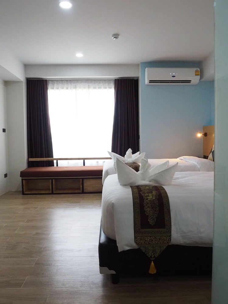 

Venezia - Bangrak Beach - Koh Samui - Samui City Hotel