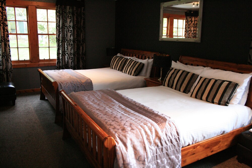 

Bologna - Inverness - North Kessock Hotel
