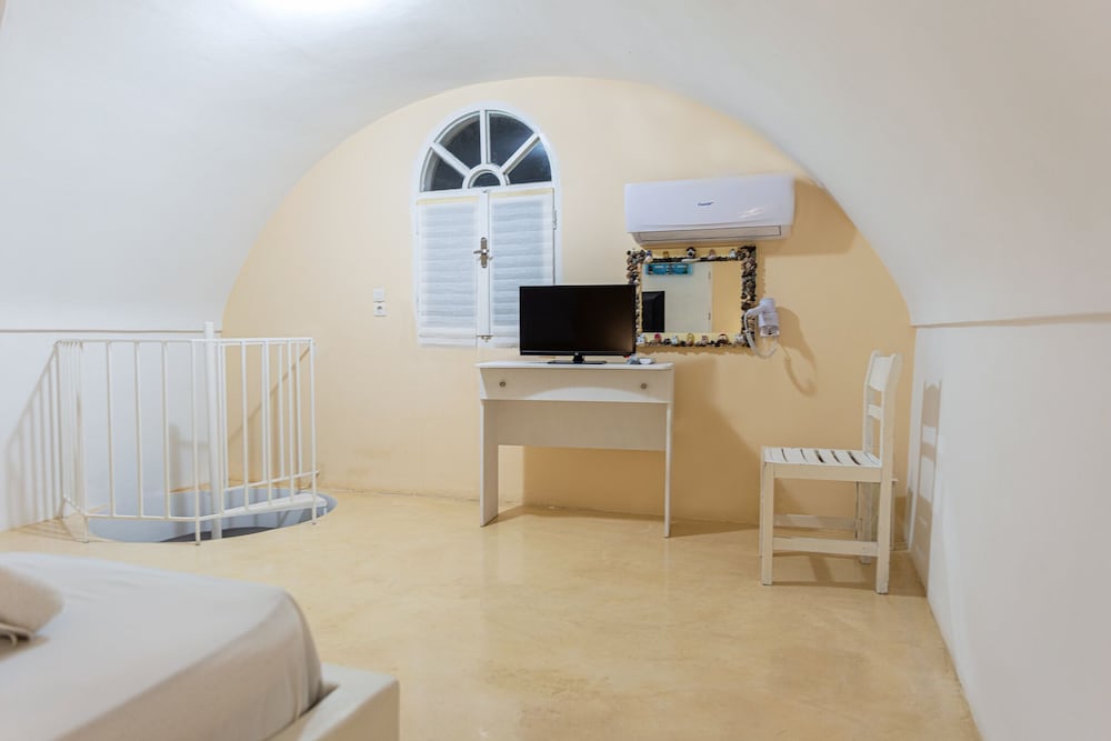 

Roma - Santorini, Isole Greche - Leon Lux Apartments