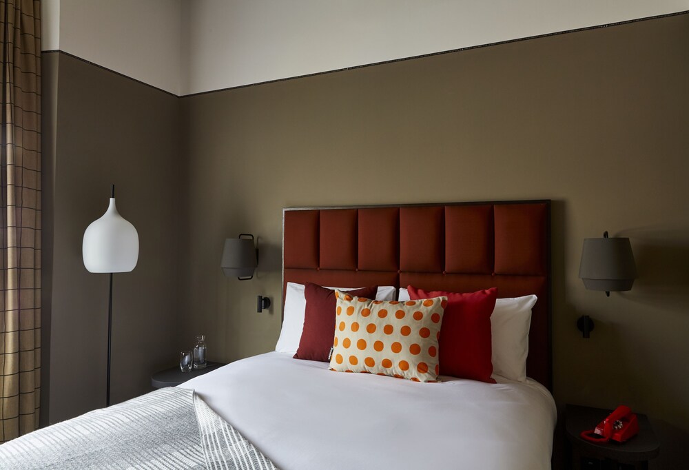

Bologna - Dundee - Hotel Indigo Dundee