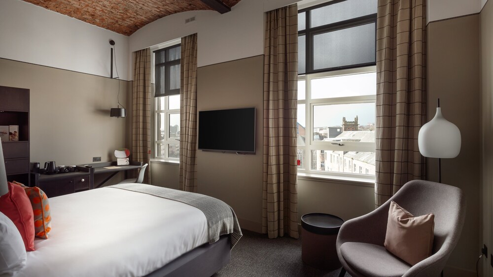 

Bologna - Dundee - Hotel Indigo Dundee