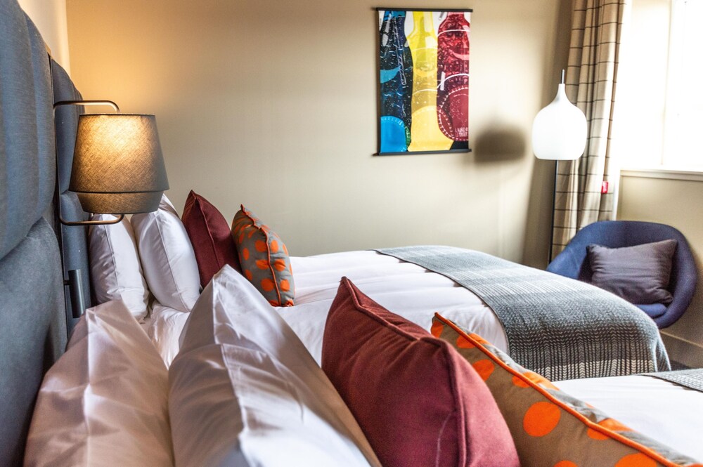 

Bologna - Dundee - Hotel Indigo Dundee
