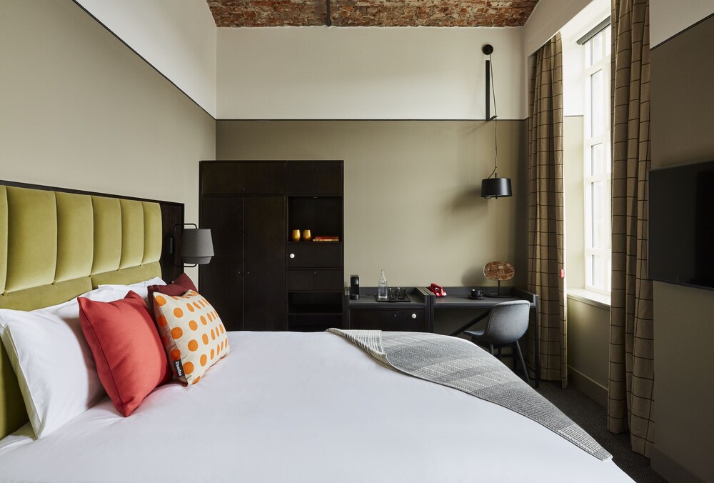 

Bologna - Dundee - Hotel Indigo Dundee