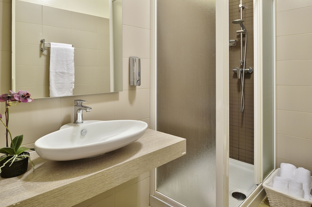 

Venezia - Ajaccio - Hôtel Fesch & Spa