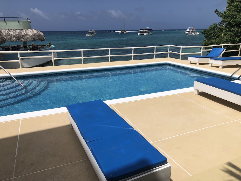 

Napoli - Ocho Rios - Ocean Palms Resort