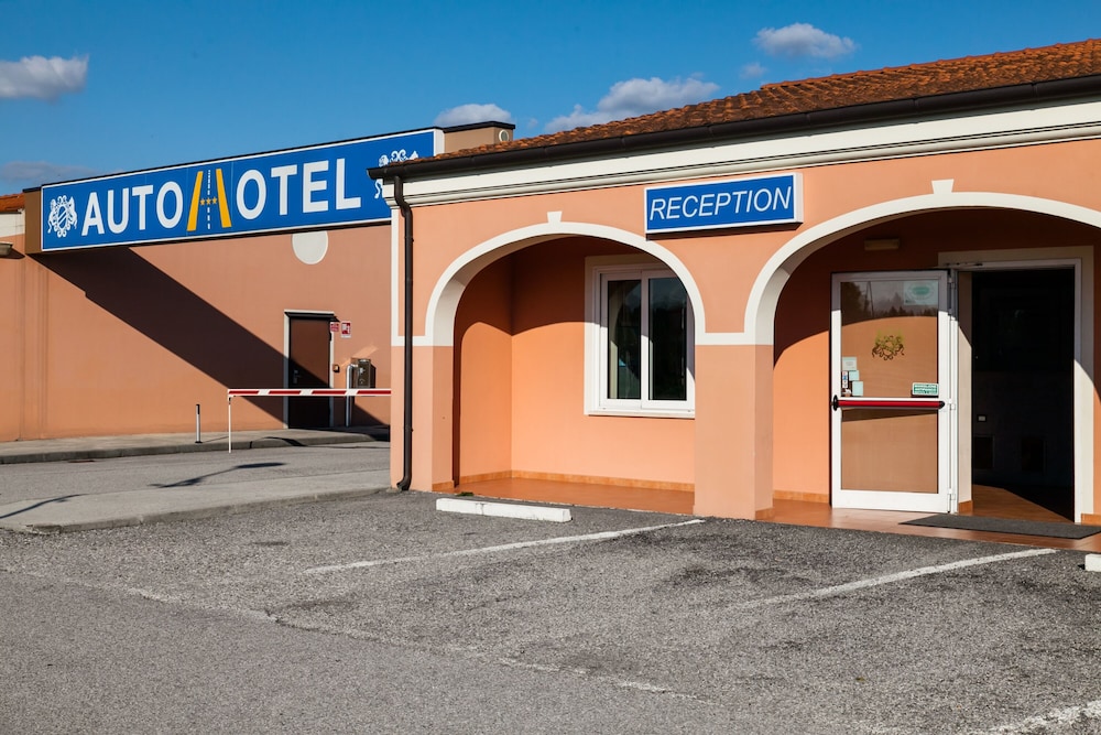 

Bari - Dolo - Autohotel Venezia