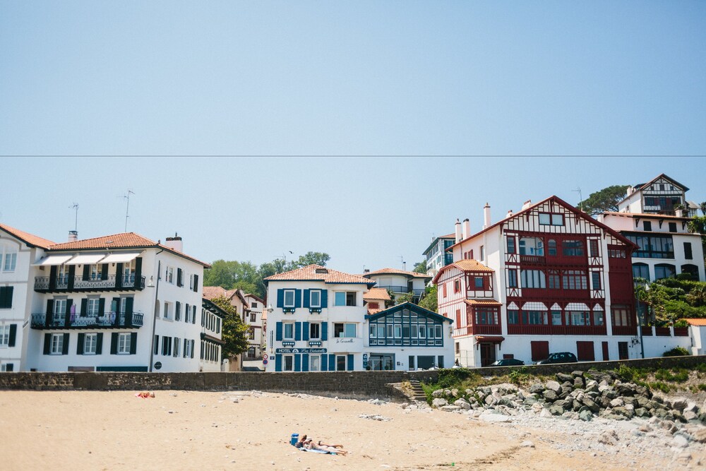 

Roma - Saint-Jean-de-Luz - Hôtel La Caravelle