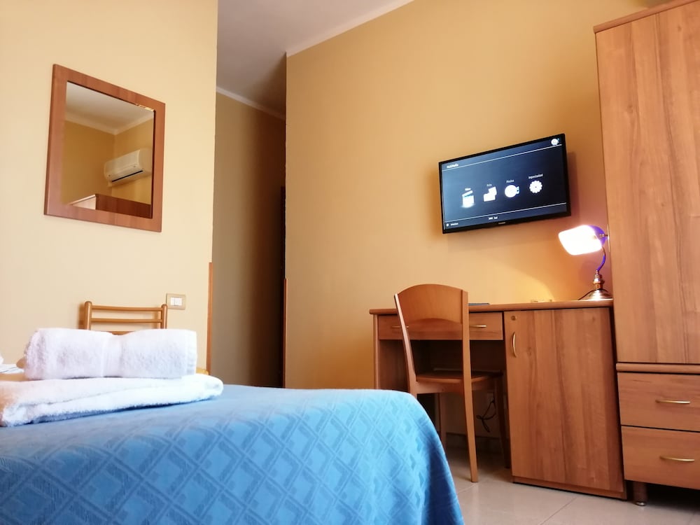 

Milano - Parghelia - Hotel Il Vulcano