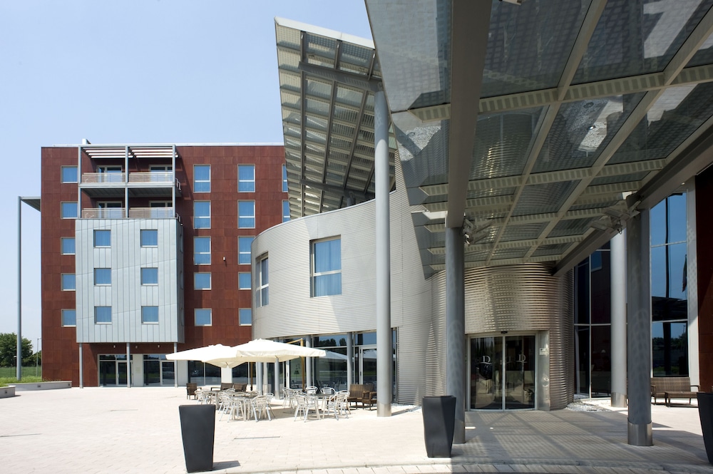 

Cagliari - Pero - Domina Milano Fiera