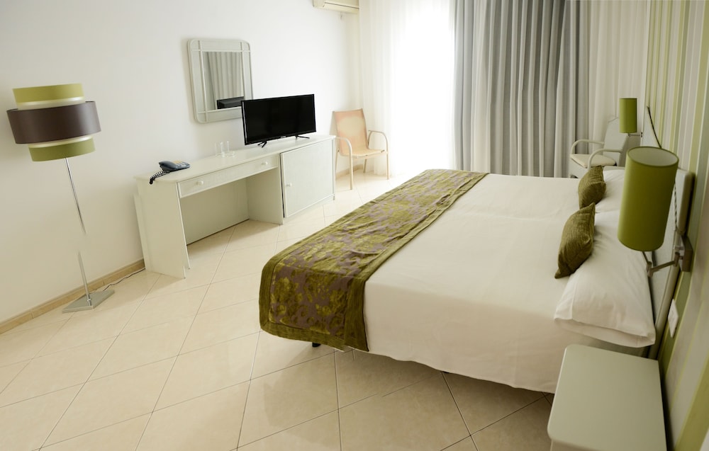 

Roma - Santa Maria,Isola di Sal - Hotel Pontao