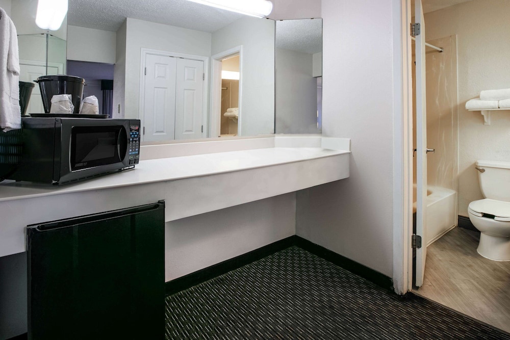 

Venezia - Dallas (TX) - La Quinta Inn By Wyndham Dallas Uptown