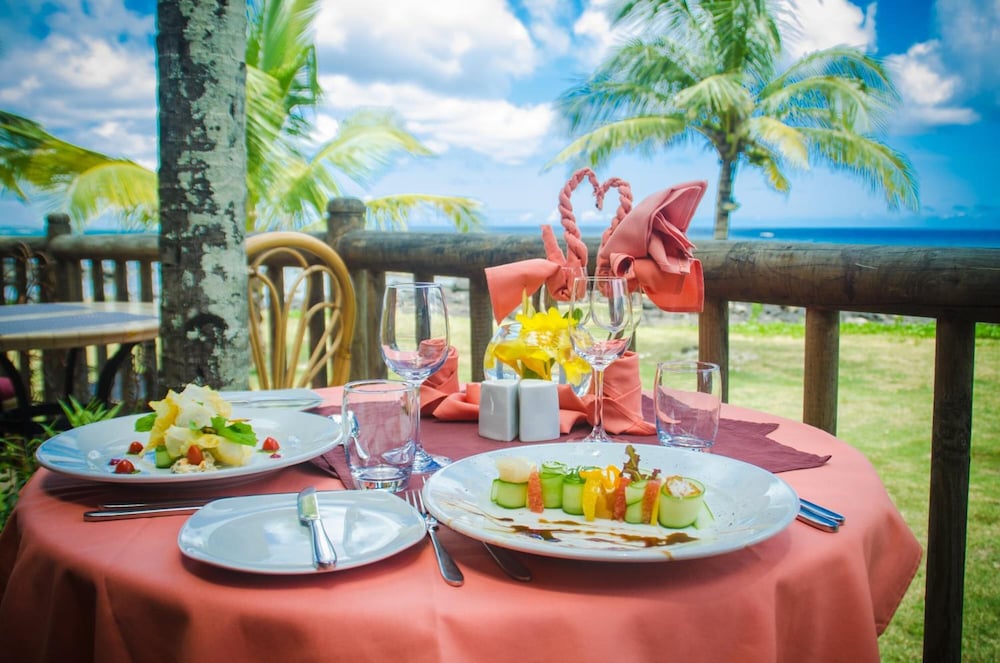 

Milano - Port Chambly - Sunset Reef Resort & Spa