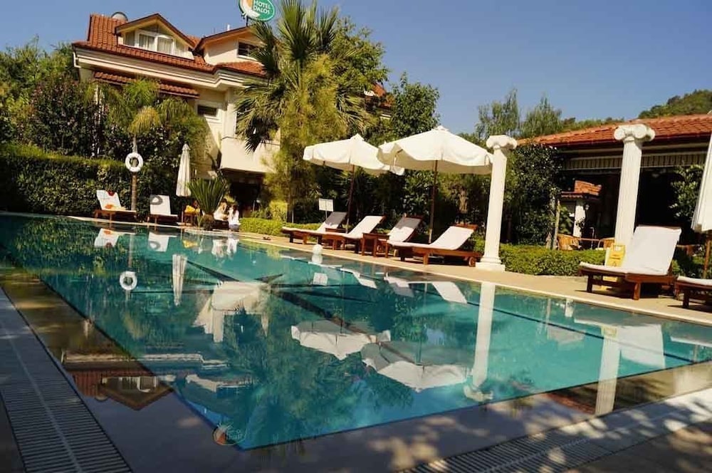 

Bologna - Göcek - Hotel Dalos