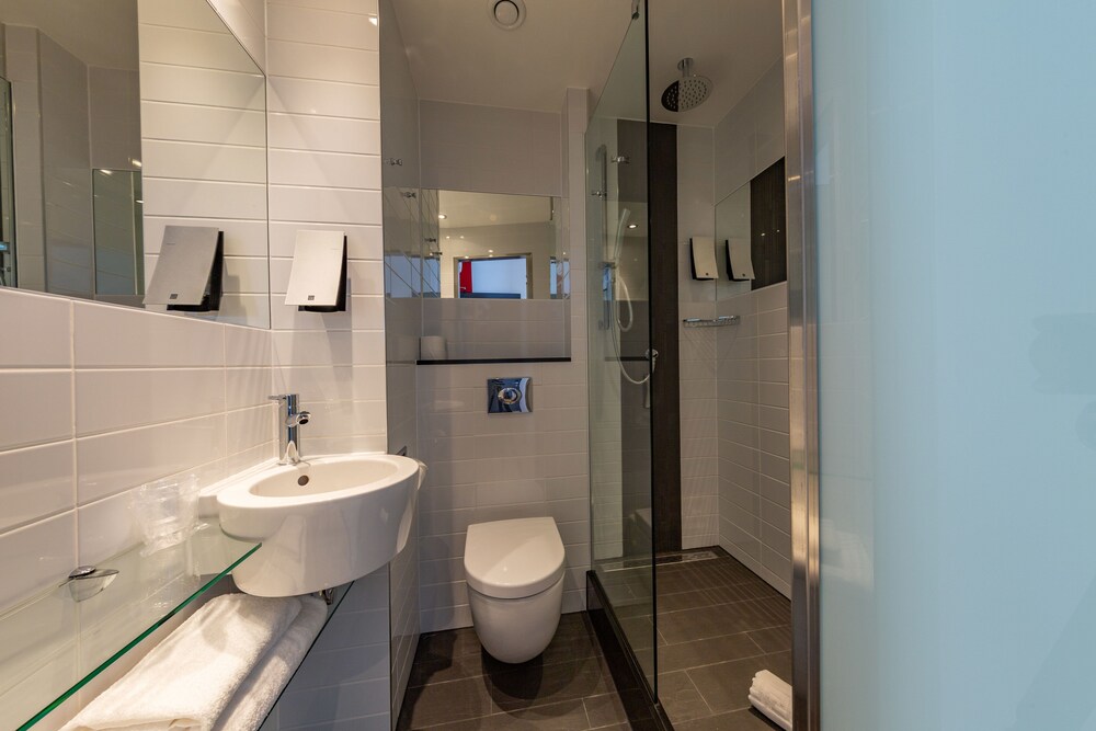 

Bari - Dundee - Sleeperz Hotel Dundee