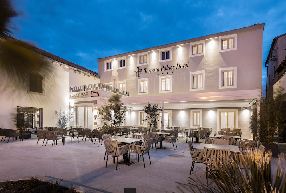 

Roma - Biograd na Moru - Torretta Palace Hotel