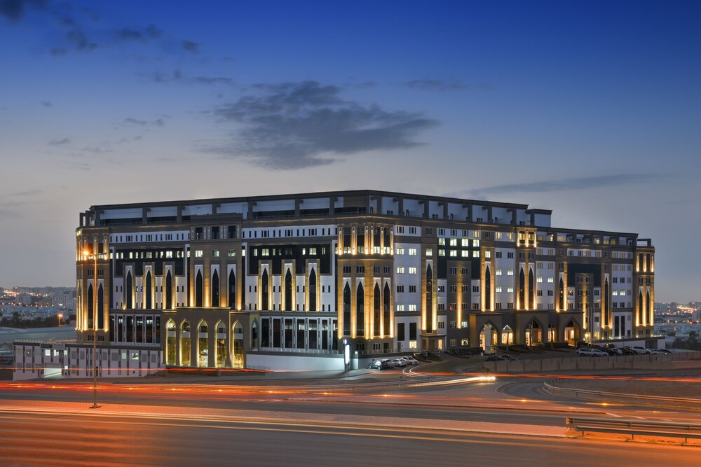 

Milano - Sarūq - Fraser Suites Muscat