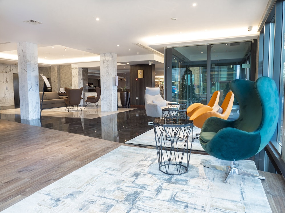 

Milano - Hounslow - Crowne Plaza London - Kingston by IHG