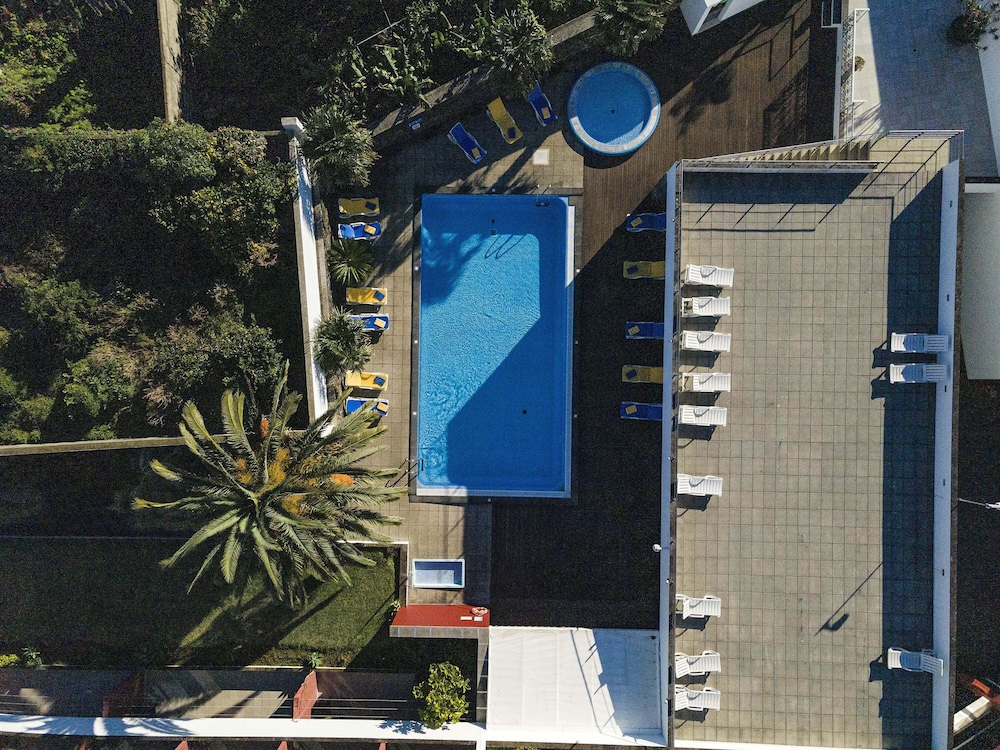 

Milano - Sete Cidades - Antillia Hotel