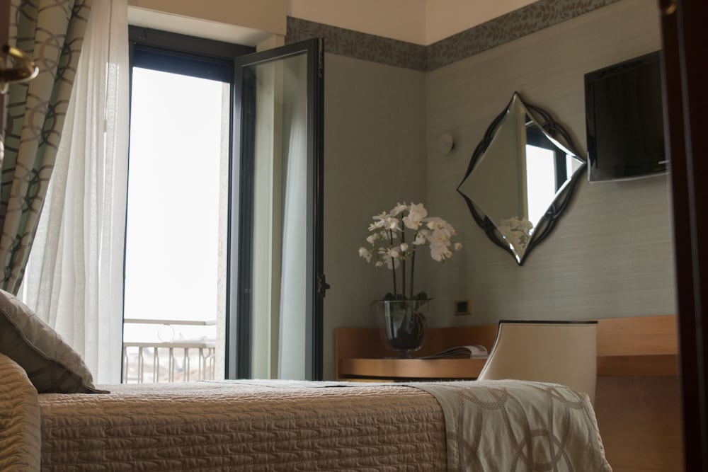 

Palermo - Verona - Hotel Europa