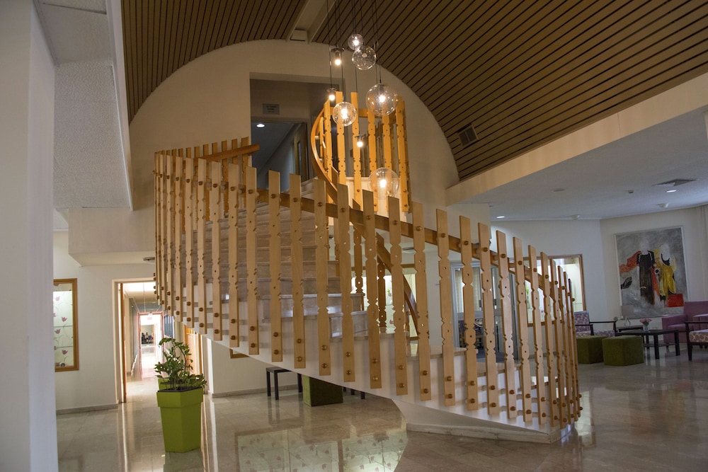 

Milano - Kissonerga - Kissos Hotel