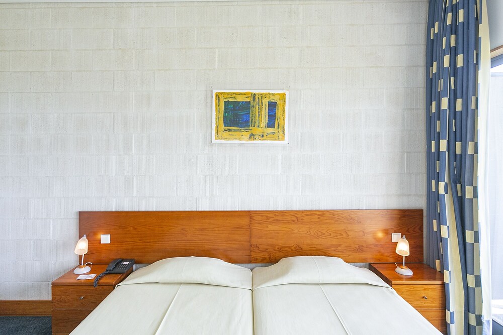 

Bologna - Vila do Porto - Hotel Colombo