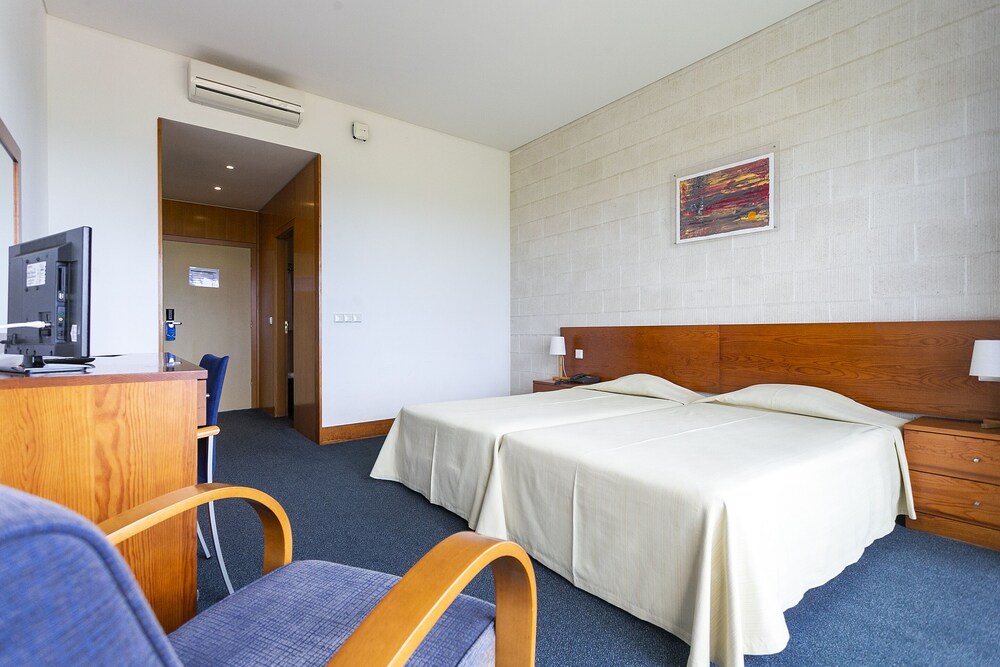

Roma - Isola di Santa Maria, Azzorre - Hotel Colombo