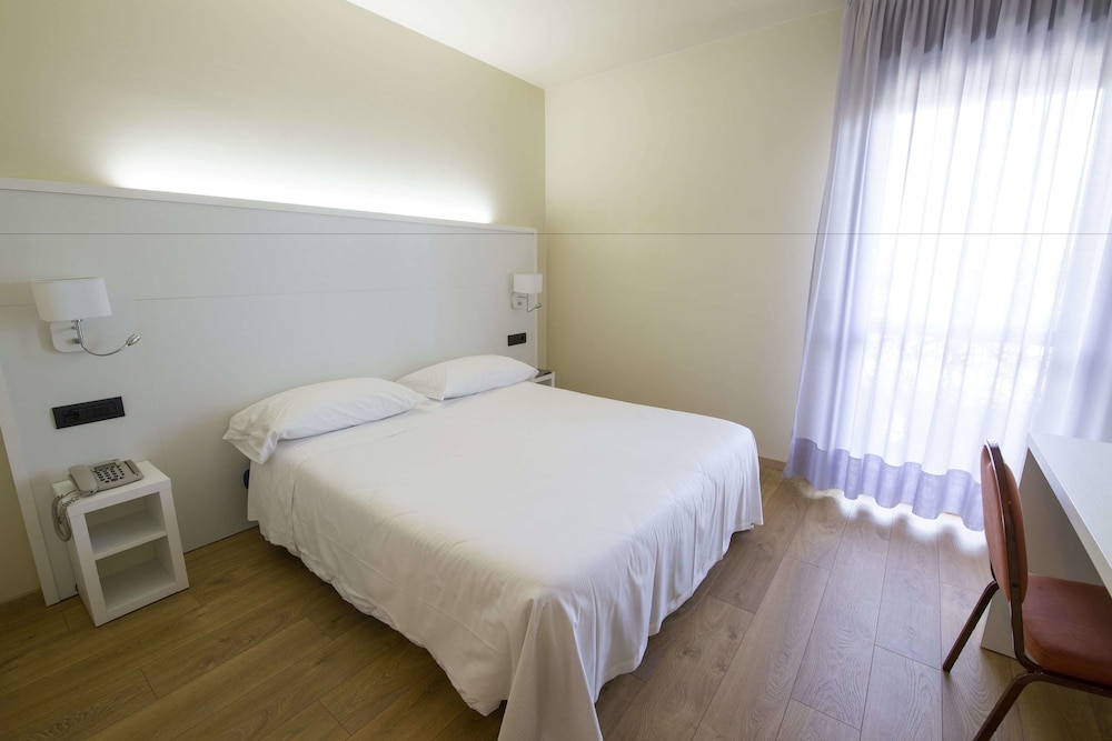 

Catania - Orio al Serio - Hotel Parigi 2 & Spa