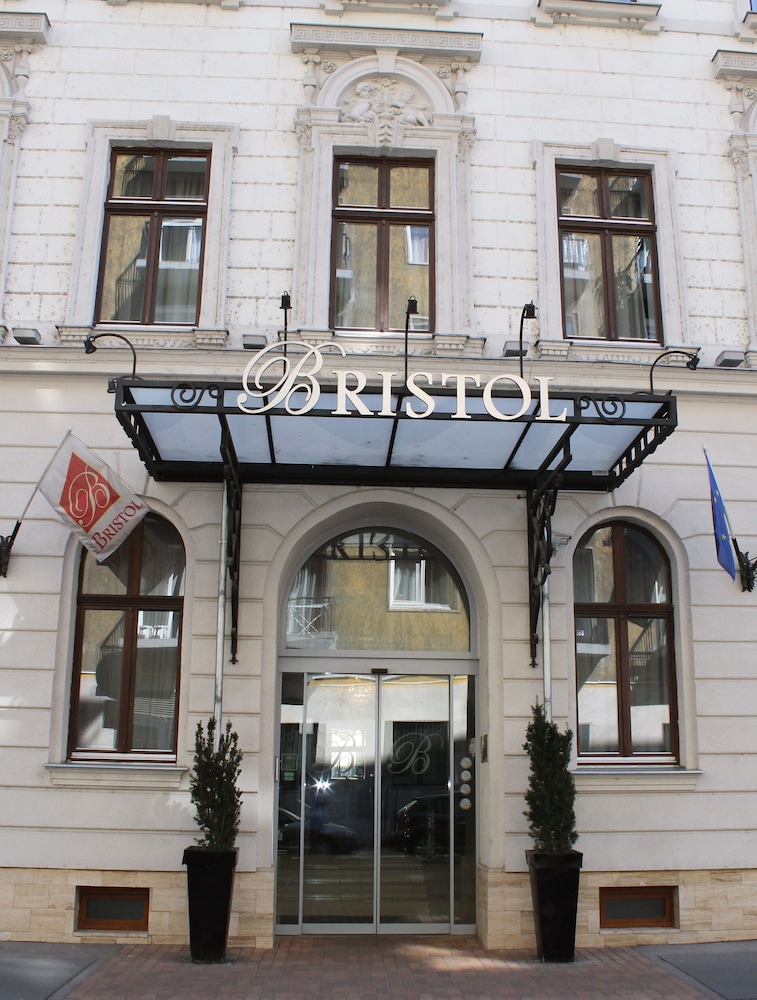 

Rimini - Budapest - Hotel Bristol Budapest