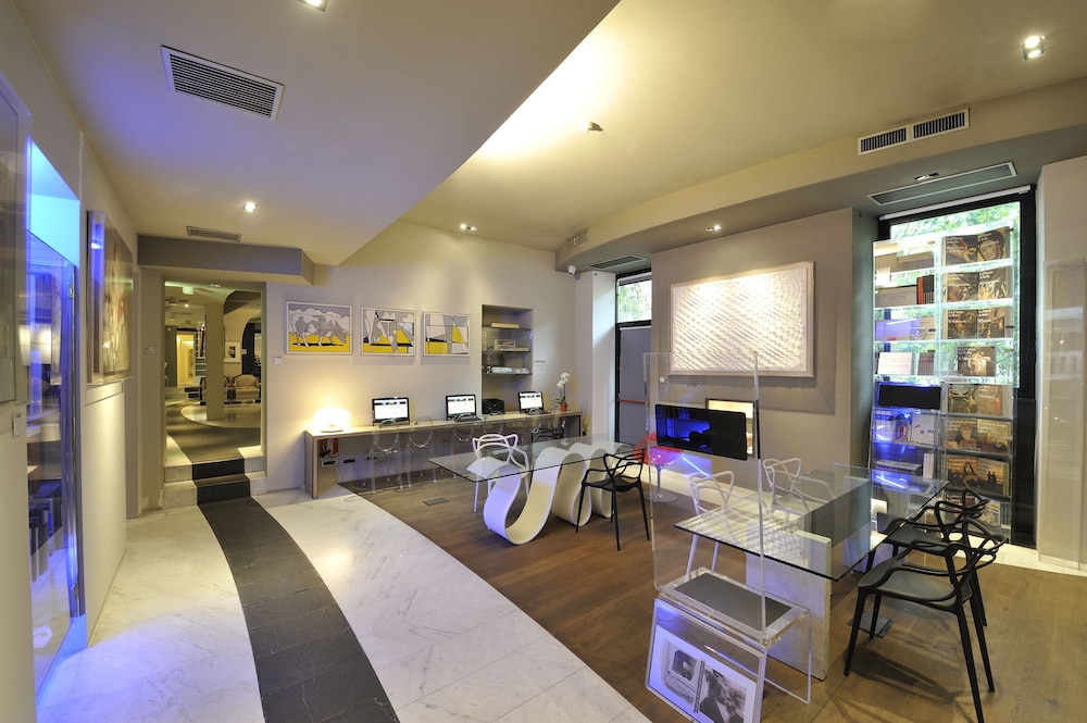 

Palermo - Torino - Art Hotel Boston