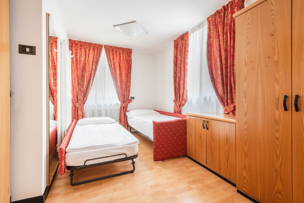 

Napoli - Folgarida - Hotel Alpina