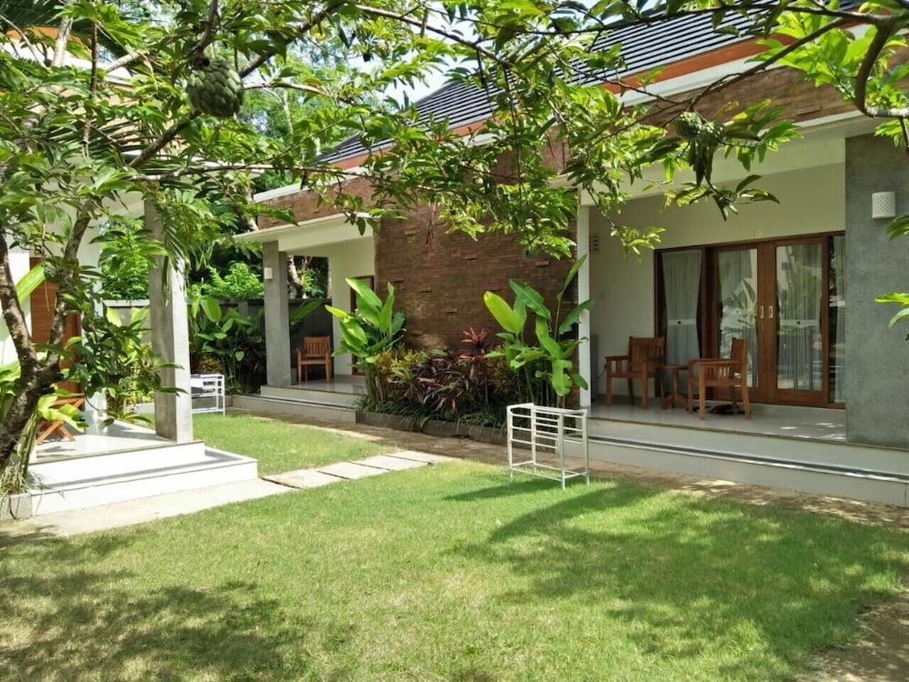 

Torino - Uluwatu - UmahOde