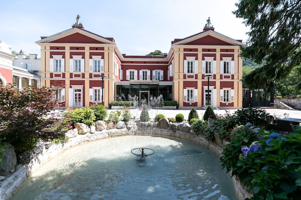 

Napoli - Pergine Valsugana - Hotel Villa Madruzzo