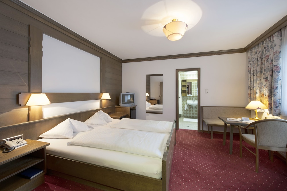 

Roma - Söll - Hotel Goldener Löwe