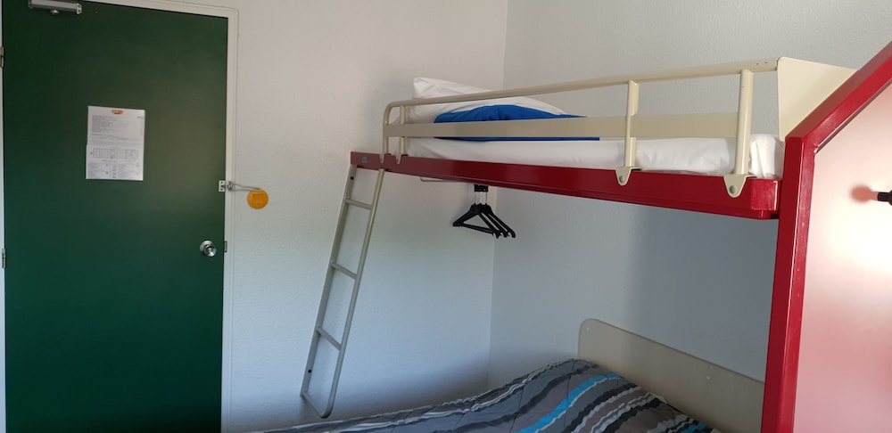 

Roma - Frejus - hotelF1 Fréjus Roquebrune sur Argens