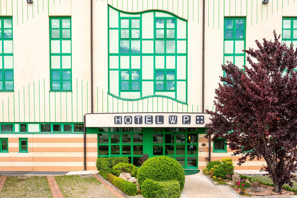 

Milano - Verona - West Point Airport Hotel