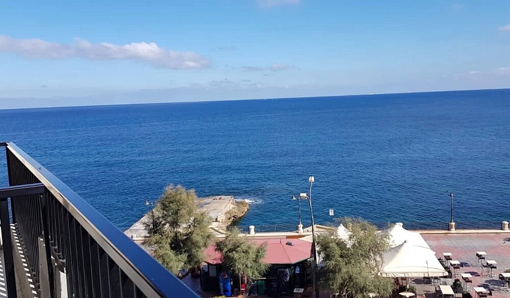 

Venezia - Marsaskala - Roma Hotel