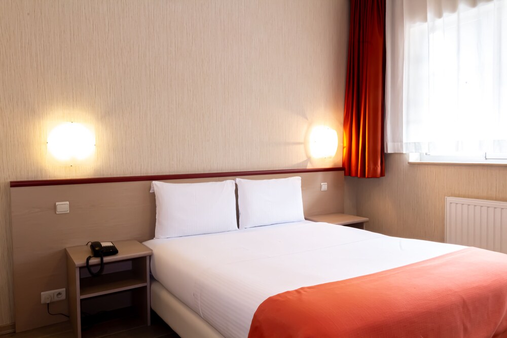 

Palermo - Bruxelles Aeroporto - Hotel Taormina Brussels Airport