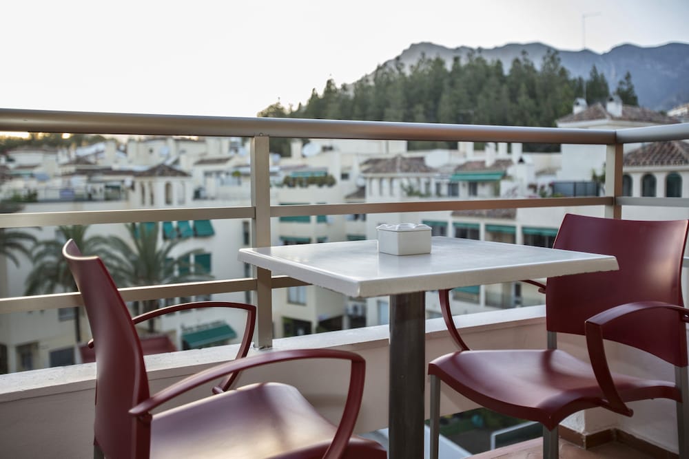 

Pisa - Puerto Banus - Hotel Baviera