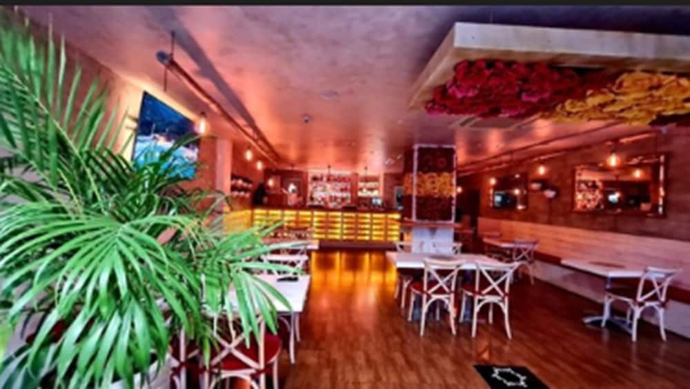

Verona - Puerto Banus - Hotel Baviera