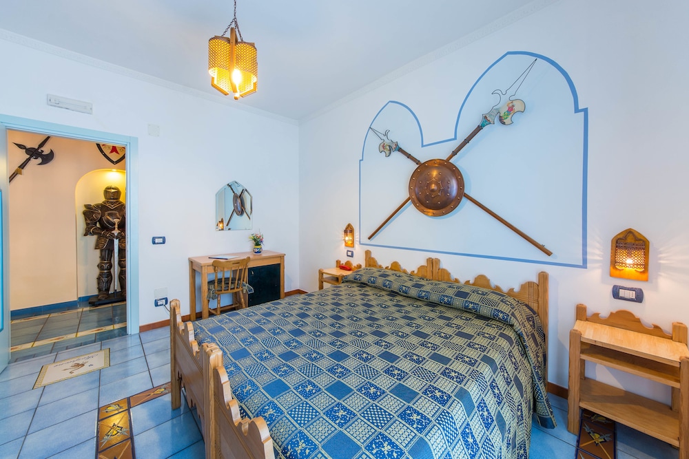 

Milano - Amalfi - Riviera B&B Rooms