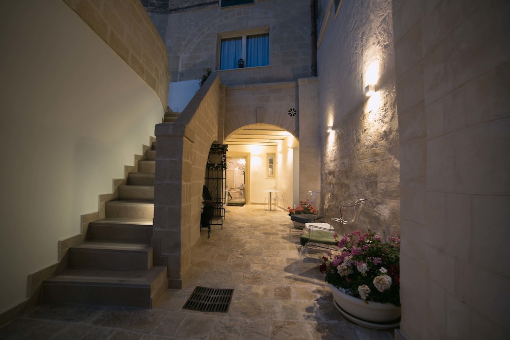 

Firenze - Matera - Albergo Del Sedile