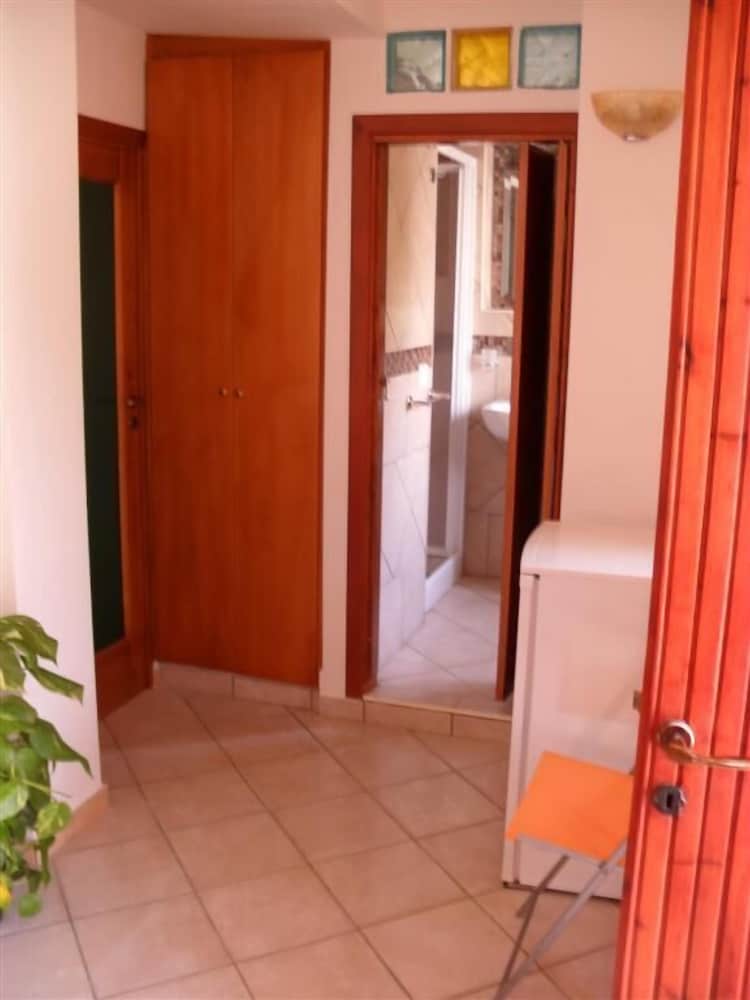 

Milano - Caprioli - Hotel Villaggio Tabù