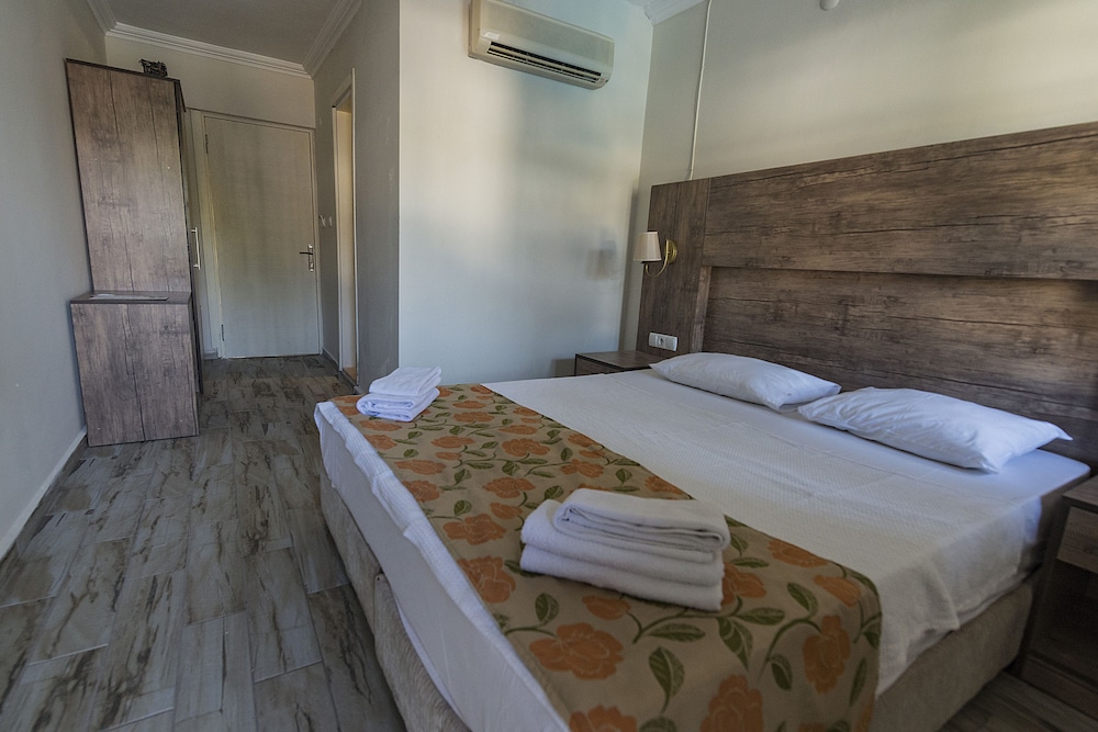 

Milano - Bodrum - Delfi Hotel Spa & Wellness Center