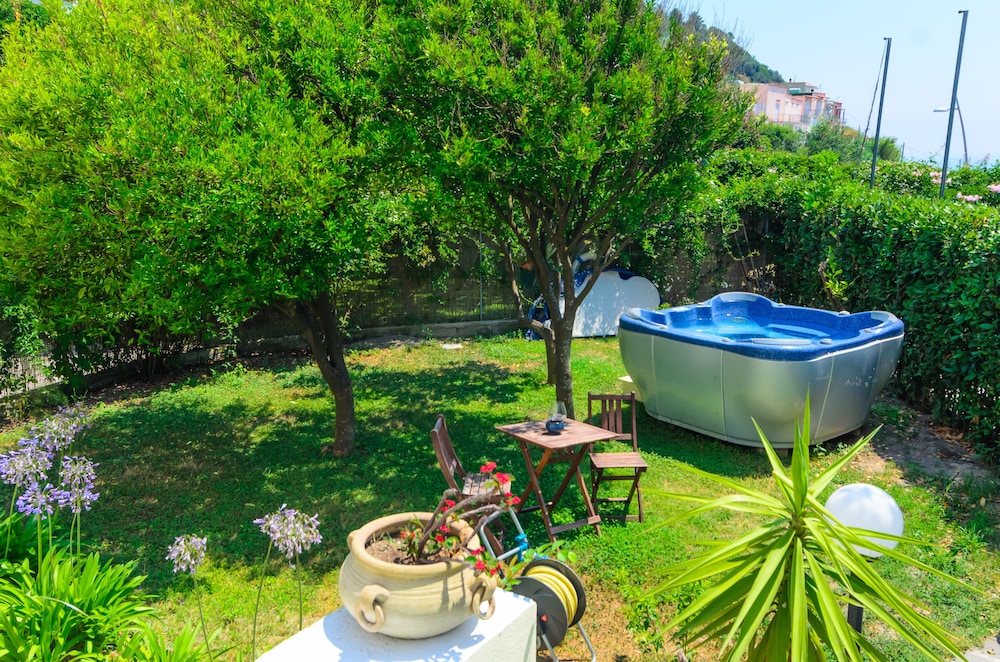 

Torino - Ischia - Villa Giusto