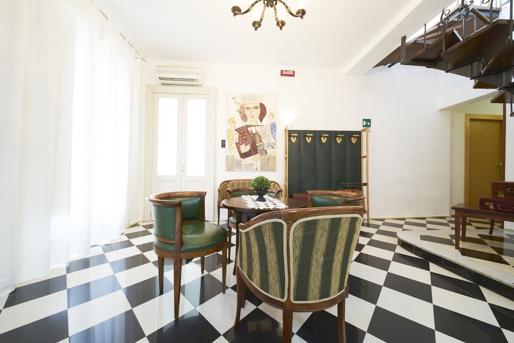 

Verona - Catania - Santuzza Art Hotel Catania
