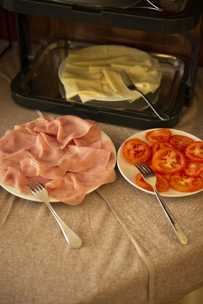 

Napoli - Mandello del Lario - Park Hotel Abbadia