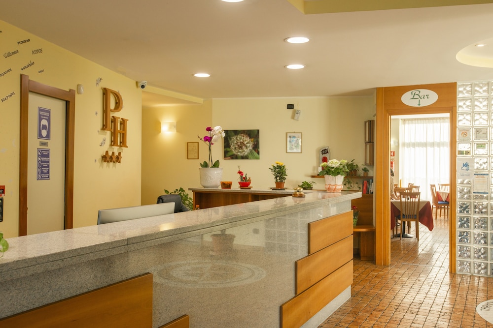 

Roma - Mandello del Lario - Park Hotel Abbadia